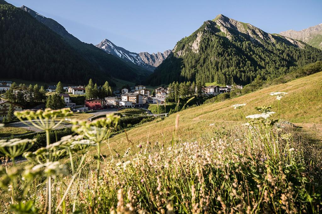 Hotel Des Alpes Samnaun Exteriér fotografie